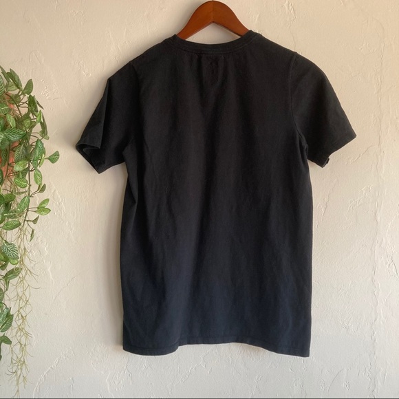 Nike Graphic T-Shirt - Picture 3 of 4